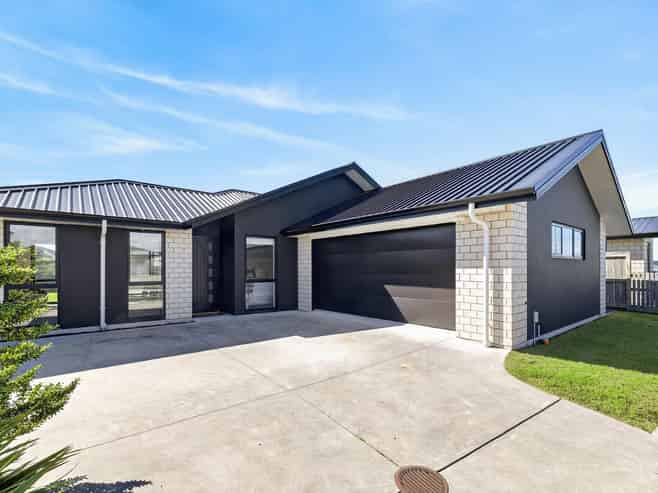 229 Te Okuroa Drive, Papamoa