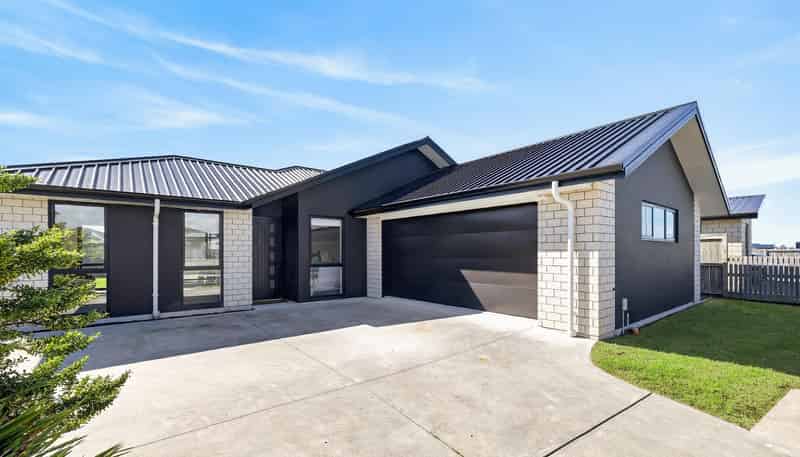 229 Te Okuroa Drive, Papamoa