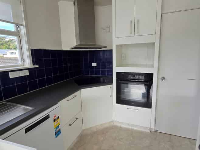 2 Foyle Street, Island Bay