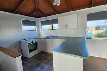 517 Pukehina Parade, Pukehina