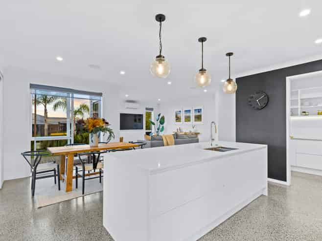 27 Cilliers Drive, Millwater