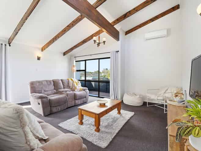 8 Ash Place, Aramoho