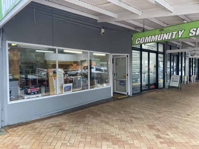 Retail or services - For Lease