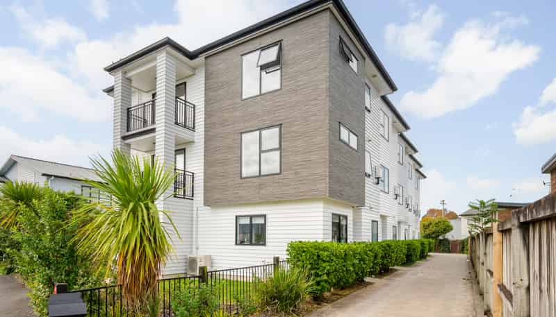 4/16 May Street, Hamilton East