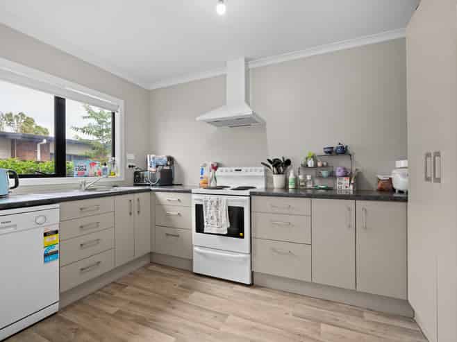 4/16 May Street, Hamilton East