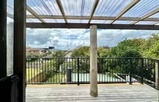 1227 Papamoa Beach Road, Papamoa