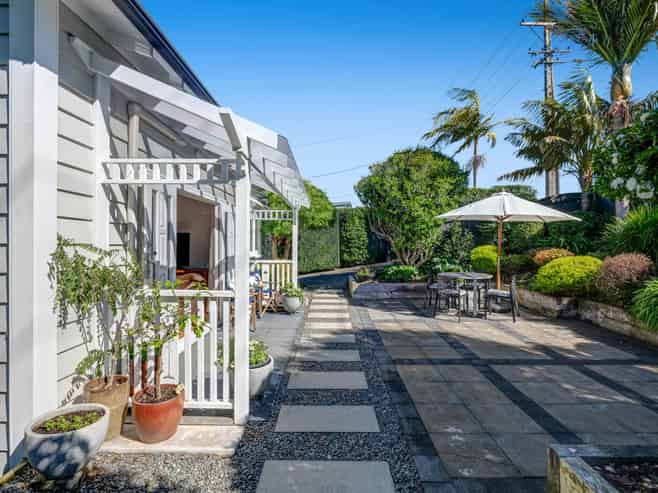 65 Vipond Road, Stanmore Bay