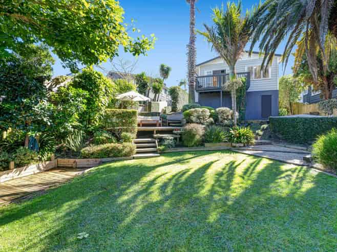 65 Vipond Road, Stanmore Bay