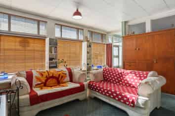 184 Main Road, WAIKOUAITI