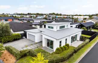 13 Hatric Road, Chartwell