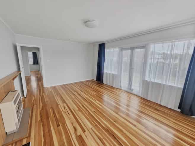 2 Miles Crescent, Wainuiomata