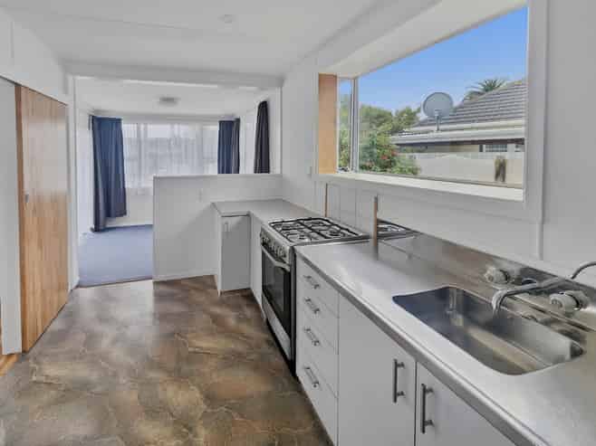 2 Miles Crescent, Wainuiomata