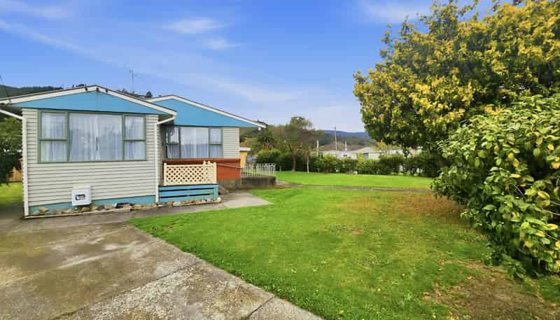 2 Miles Crescent, Wainuiomata