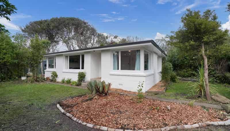 131 Black Road, Otatara