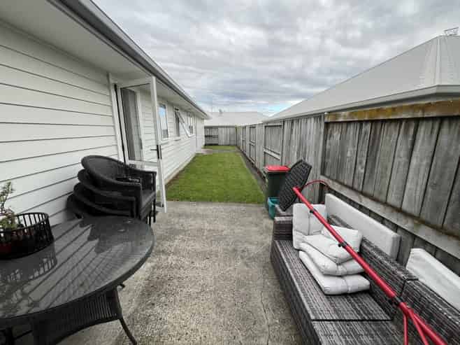 27 Queens Park Crescent, Frankton