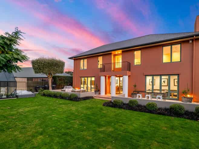 16 Ridgewood Place, Shirley