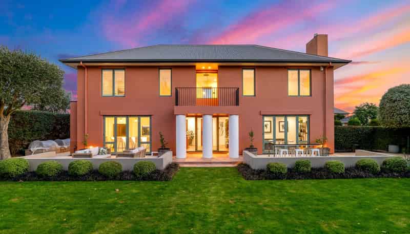 16 Ridgewood Place, Shirley