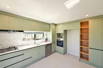 94A  West Harbour Drive, West Harbour
