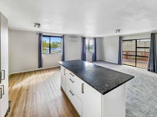 154 Sievers Grove, Cannons Creek