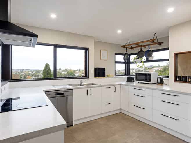 9 Stirling Place, Dinsdale