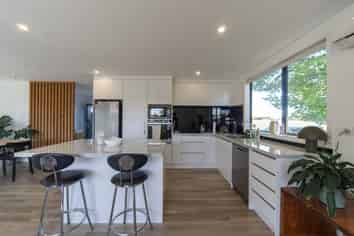 27 Puketaha Road, Puketaha