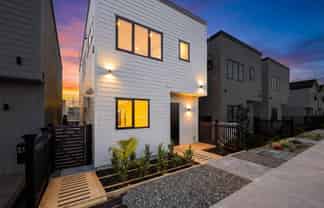 6 Toetoe Street, Westgate