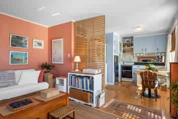 1/114 Tasman Street, NELSON