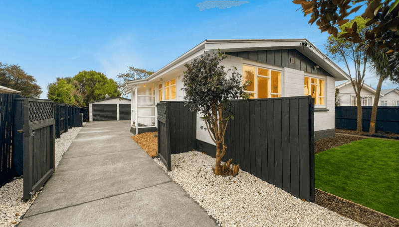 39 Uxbridge Street, Redwood