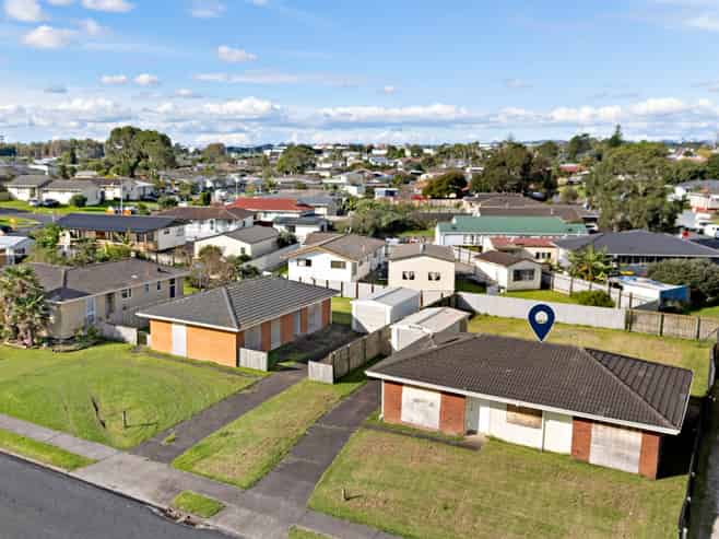 35 Garus Avenue, Mangere East