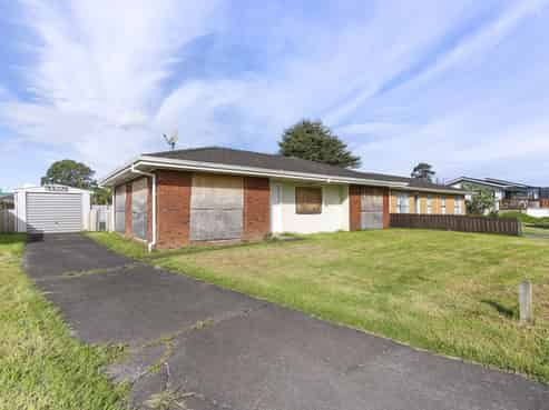 35 Garus Avenue, Mangere East