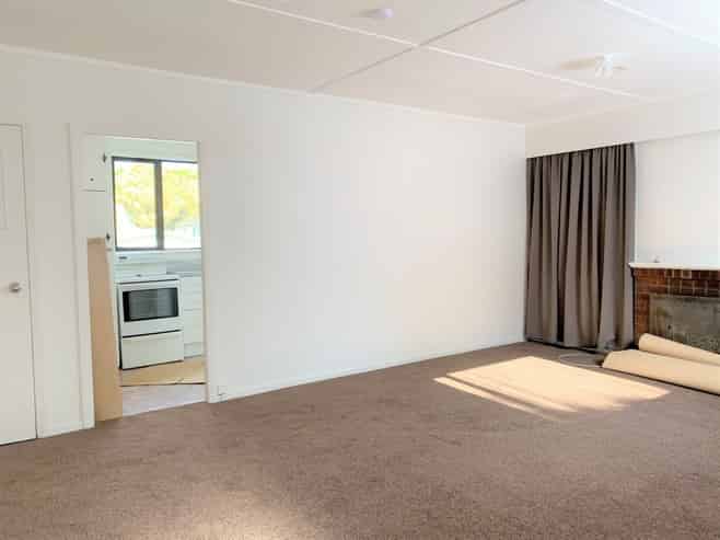 32 Waitangi Road, Onehunga