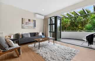 1E Hillcrest Avenue, Hillcrest