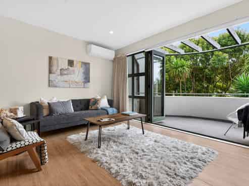 1E Hillcrest Avenue, Hillcrest