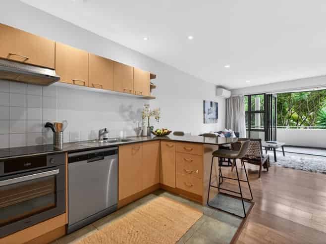 1E Hillcrest Avenue, Hillcrest