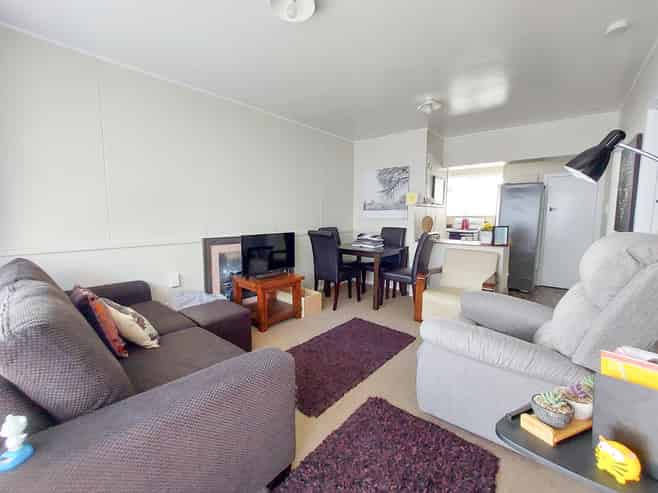 3/3 Hill Street, Hamilton Lake