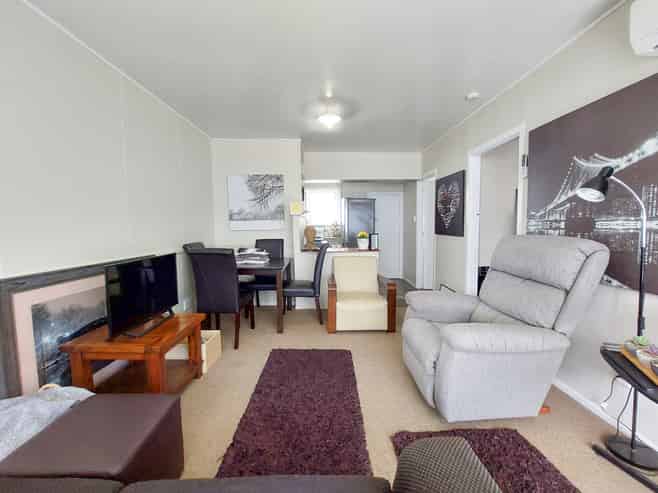 3/3 Hill Street, Hamilton Lake