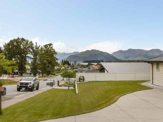 110 West Meadows Drive, Wanaka