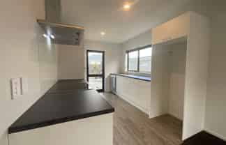 6D Orlando Street, Stratford