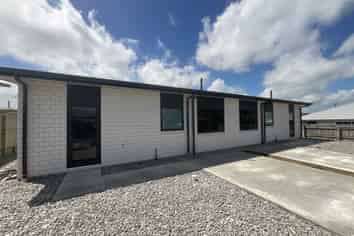 6D Orlando Street, Stratford