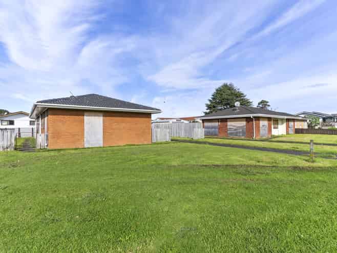 37 Garus Avenue, Mangere East