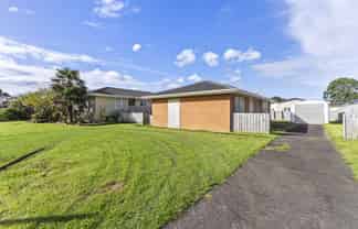 37 Garus Avenue, Mangere East