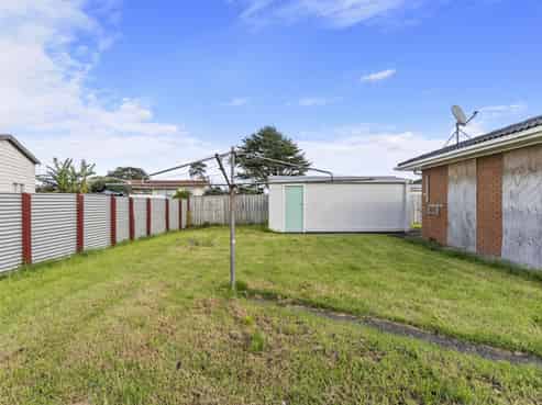 37 Garus Avenue, Mangere East