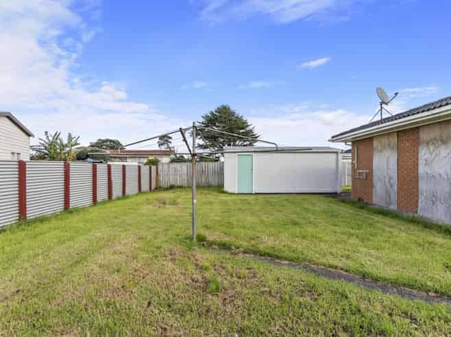 37 Garus Avenue, Mangere East