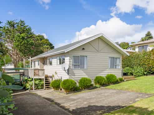 61 Eden Terrace, Kamo