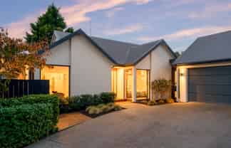 2 Old Mill Lane, Burwood