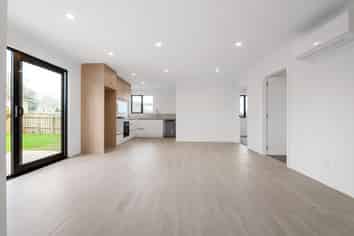 4/239 Tramway Road, Enderley