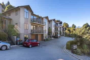 10/8 McKerrow Place, Fernhill/Sunshine Bay