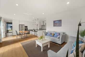 27 Tamapahore Boulevard, Papamoa