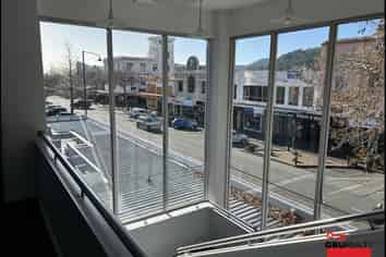 1st Floor Office Suite with lift and own lobby