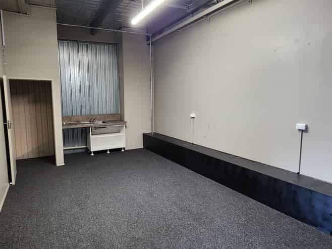 Tidy Industrial Unit